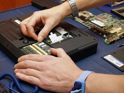 Sửa Laptop Tận Nơi Quận 2