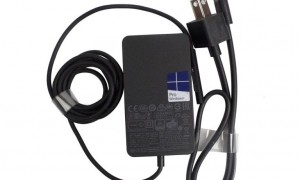 Sạc Surface Pro 31 2 – 12V-3.6A – ZIN