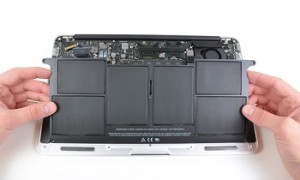 Thay pin macbook air 13 inch 2010 bảo hành 6 tháng