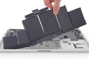 Thay pin macbook 13 inch 2017 no touch bảo hành 12 tháng