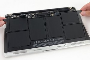 Thay pin macbook air 13 inch 2012 bảo hành 12 tháng