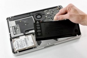 Thay pin macbook pro 15 inch 2011 bảo hành 6 tháng