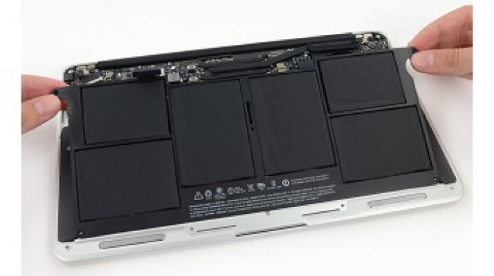 Thay pin macbook air 13 inch 2012 bảo hành 12 tháng