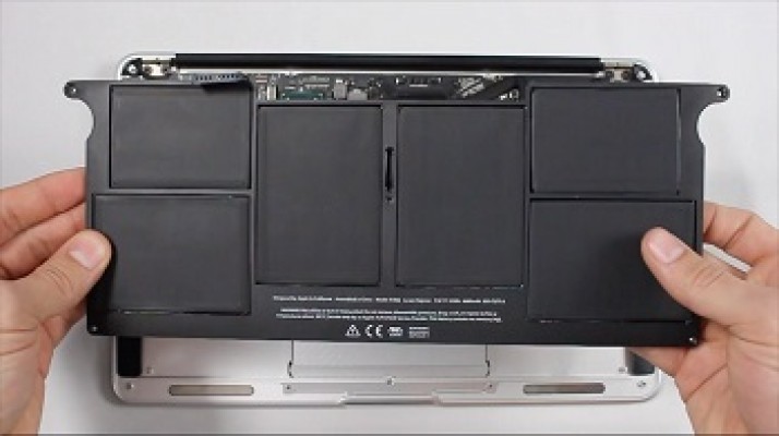 Thay pin macbook air 13 inch 2013 bảo hành 12 tháng